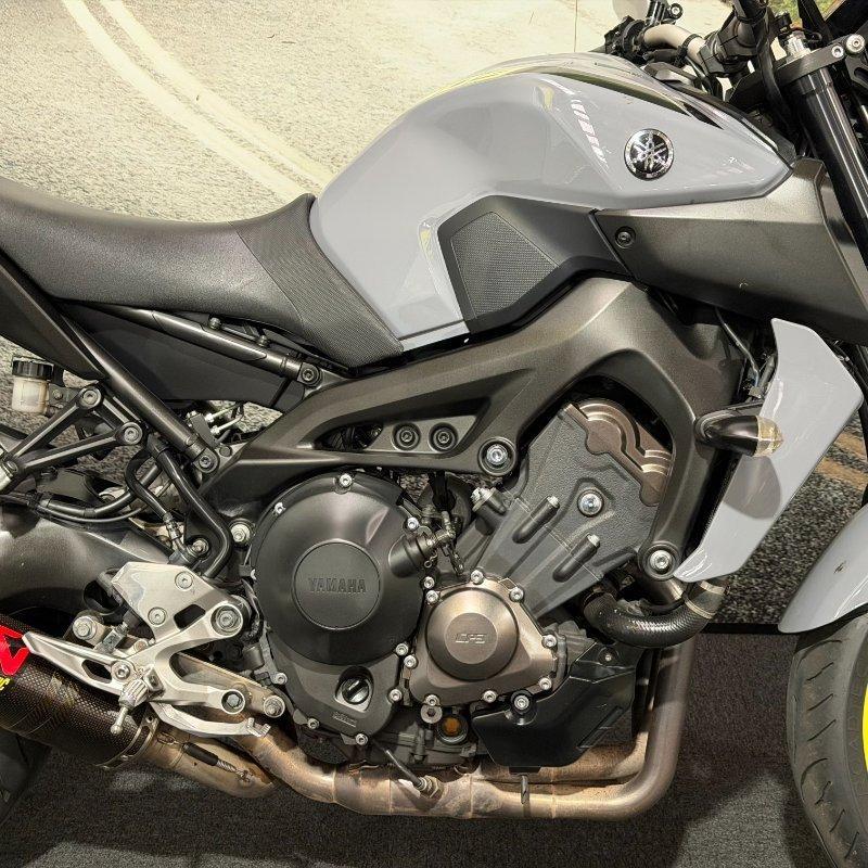 2017 YAMAHA MT-09A DUAL SPORTS