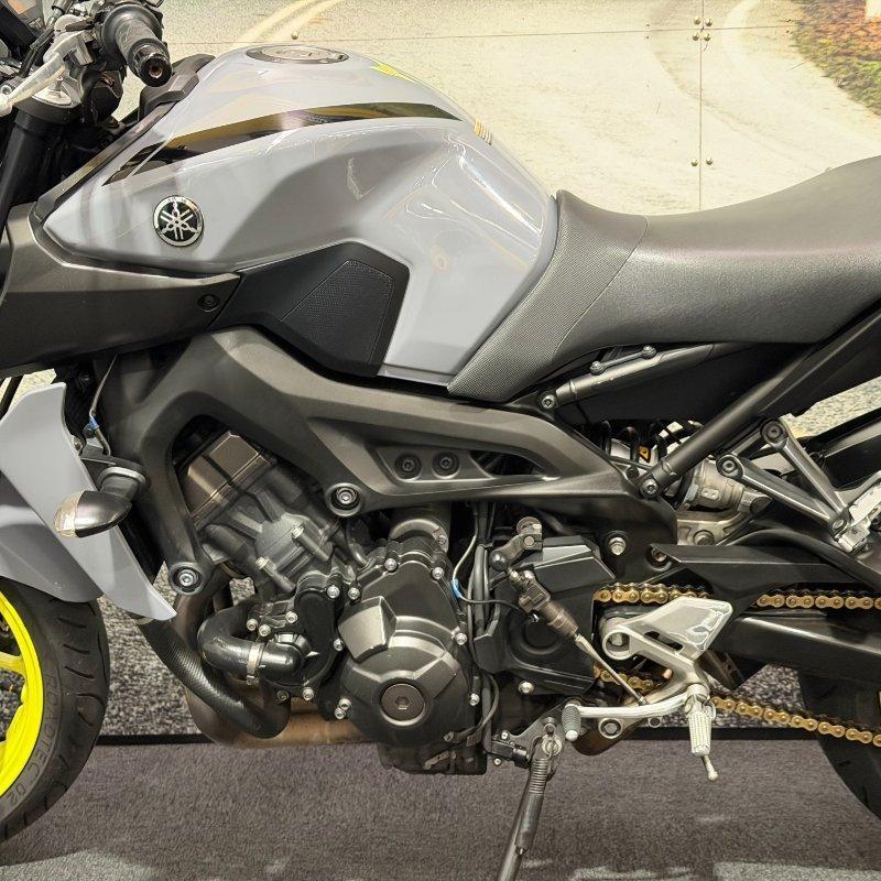 2017 YAMAHA MT-09A DUAL SPORTS