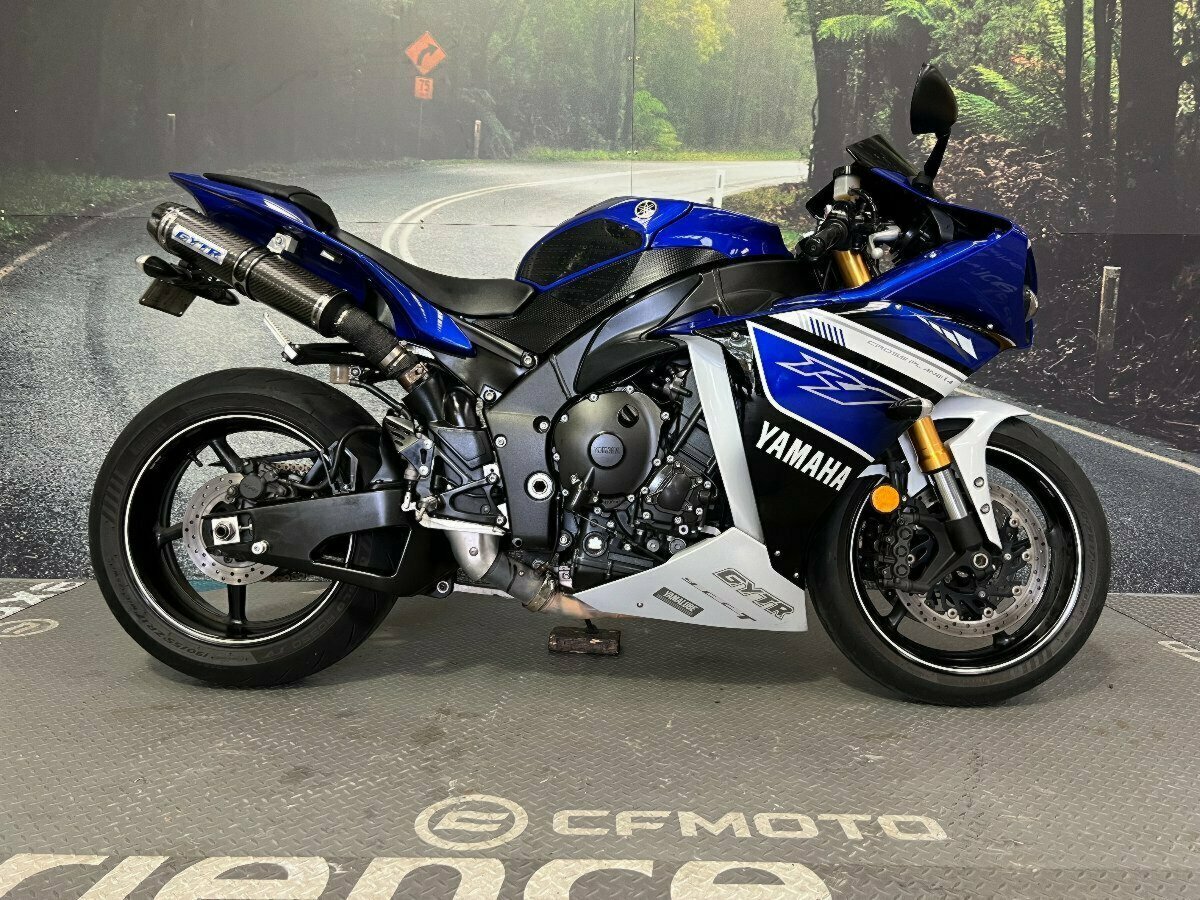 2013 YAMAHA YZF-R1 SPORTS