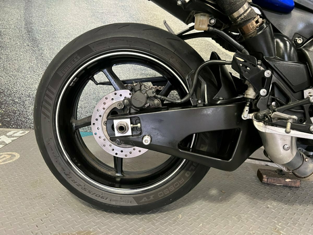 2013 YAMAHA YZF-R1 SPORTS