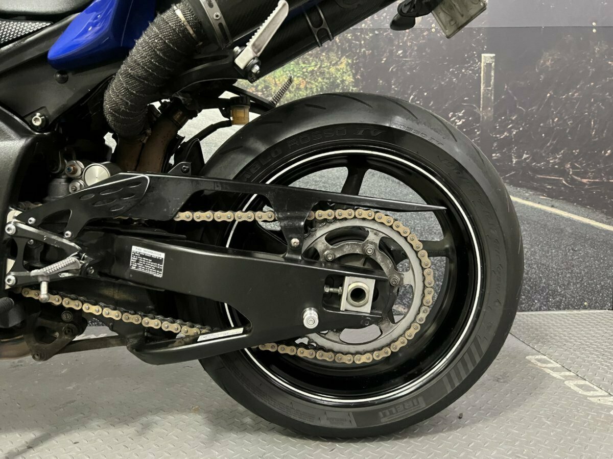 2013 YAMAHA YZF-R1 SPORTS
