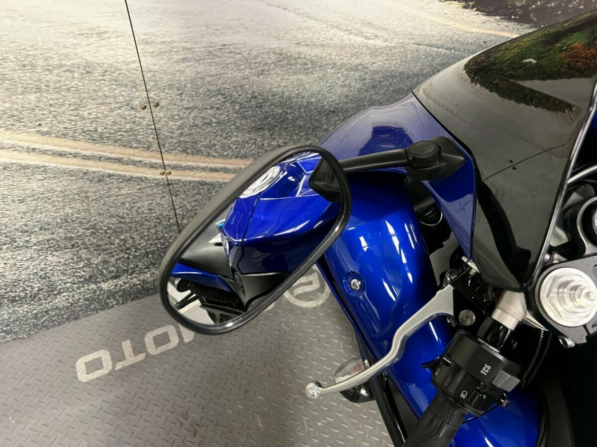 2013 YAMAHA YZF-R1 SPORTS