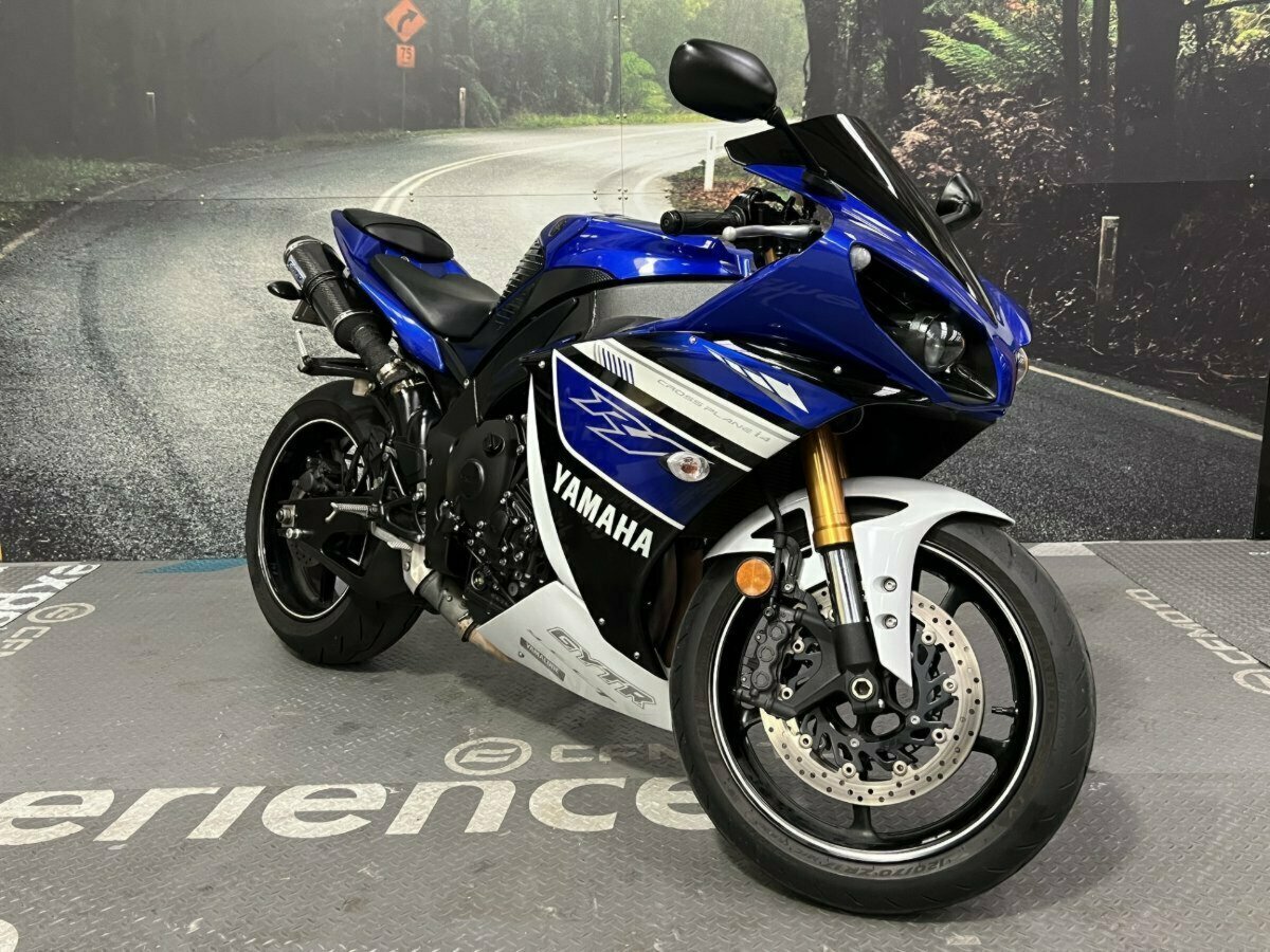 2013 YAMAHA YZF-R1 SPORTS