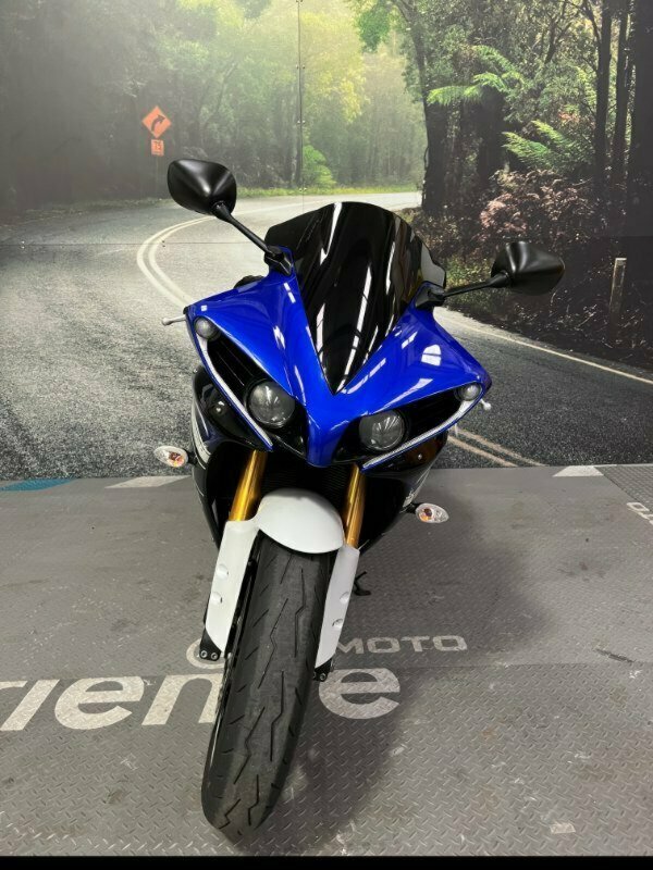2013 YAMAHA YZF-R1 SPORTS