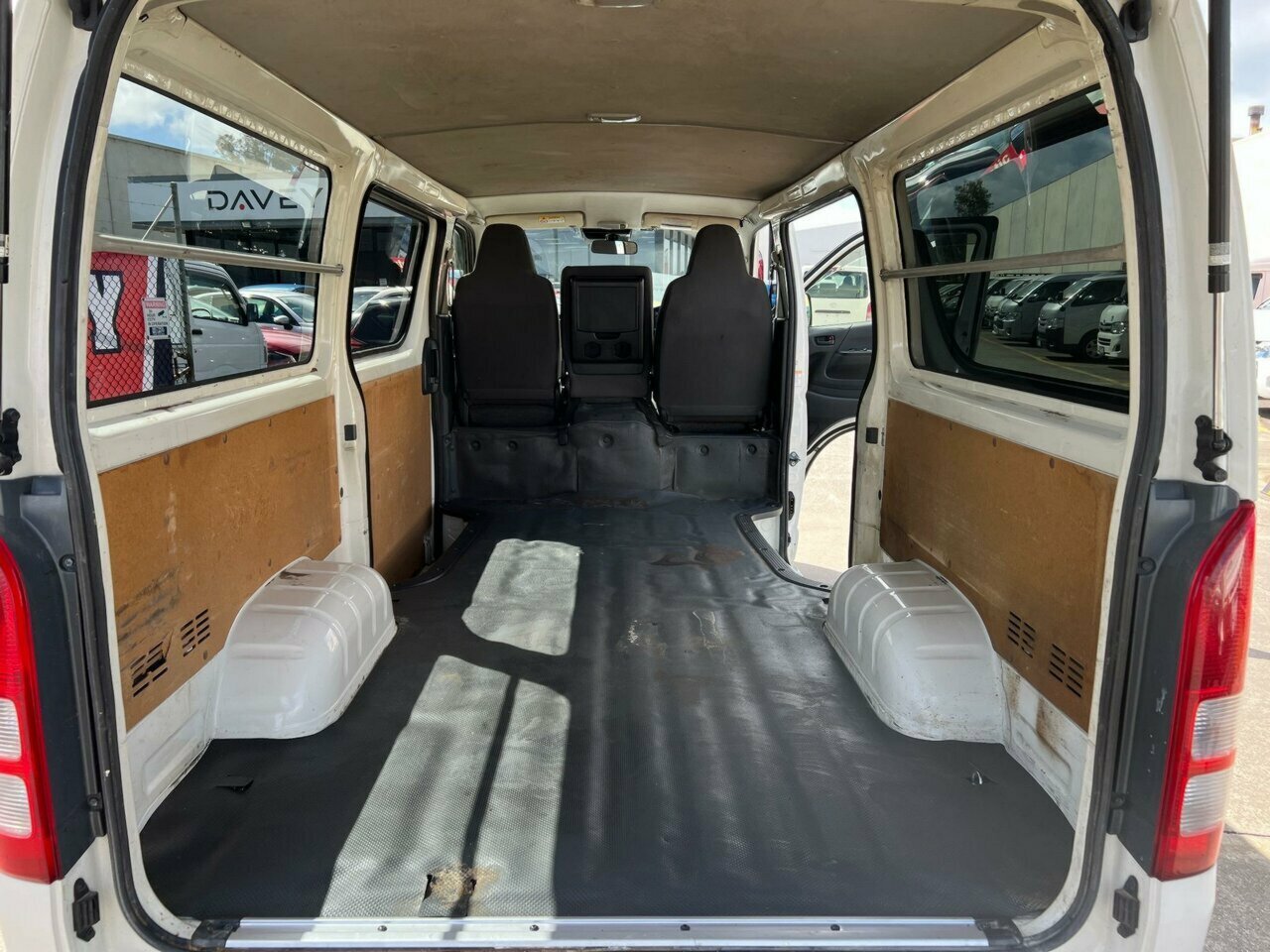 2018 TOYOTA HIACE LWB 4WD AUTOMATIC 5D VAN