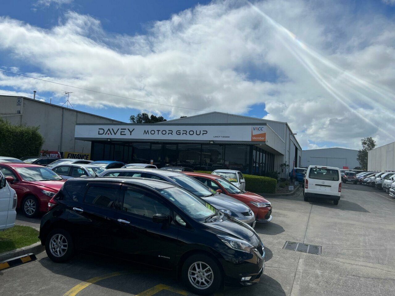 2018 TOYOTA HIACE LWB 4WD AUTOMATIC 5D VAN