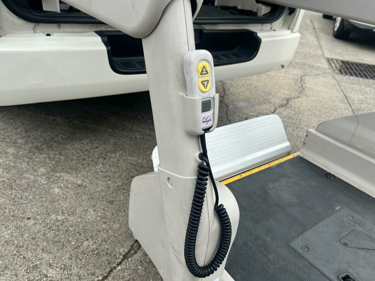 2013 TOYOTA HIACE LWB WHEELCHAIR VAN AUTOMATIC 4D VAN