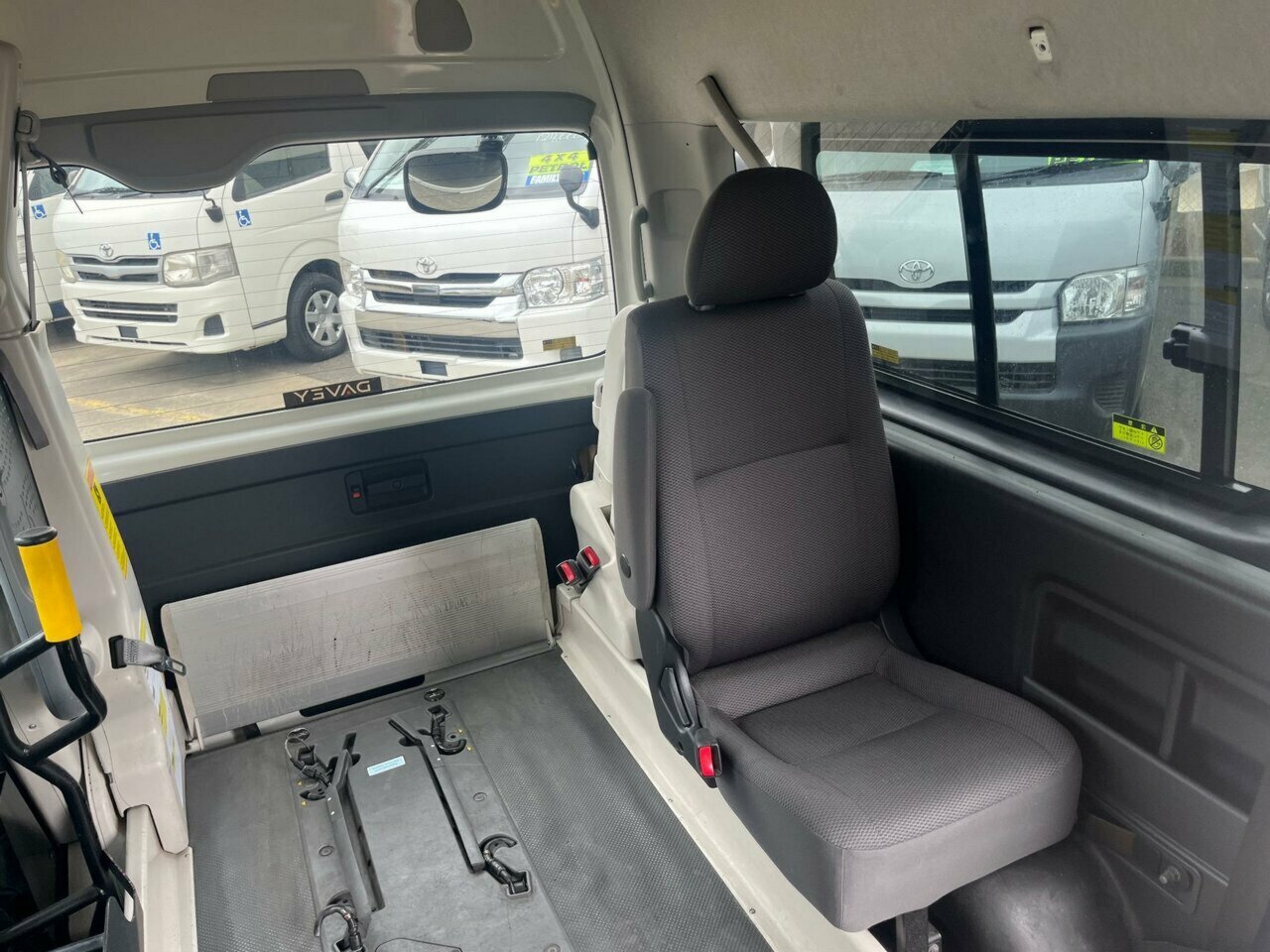 2013 TOYOTA HIACE LWB WHEELCHAIR VAN AUTOMATIC 4D VAN