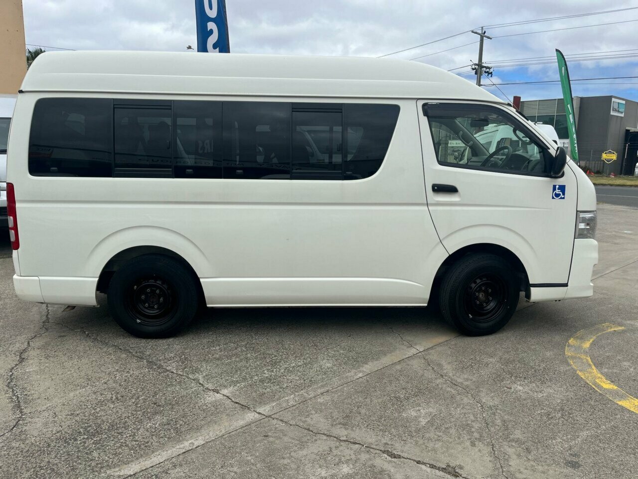 2013 TOYOTA HIACE LWB WHEELCHAIR VAN AUTOMATIC 4D VAN