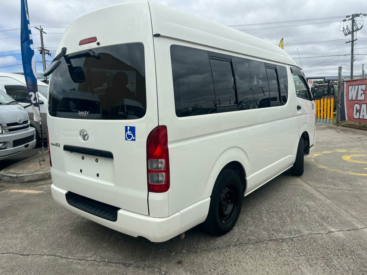 2013 TOYOTA HIACE LWB WHEELCHAIR VAN AUTOMATIC 4D VAN
