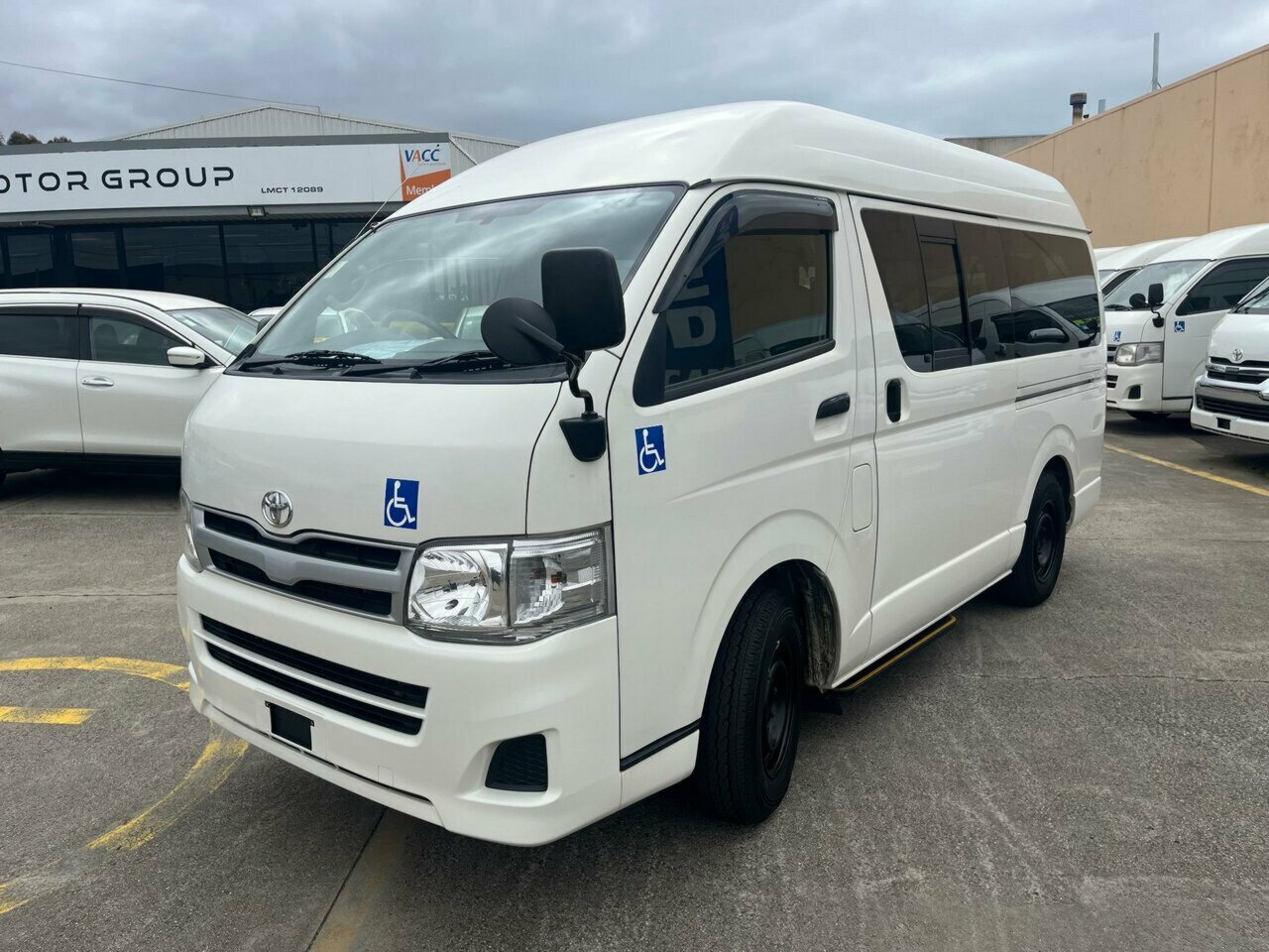 2013 TOYOTA HIACE LWB WHEELCHAIR VAN AUTOMATIC 4D VAN