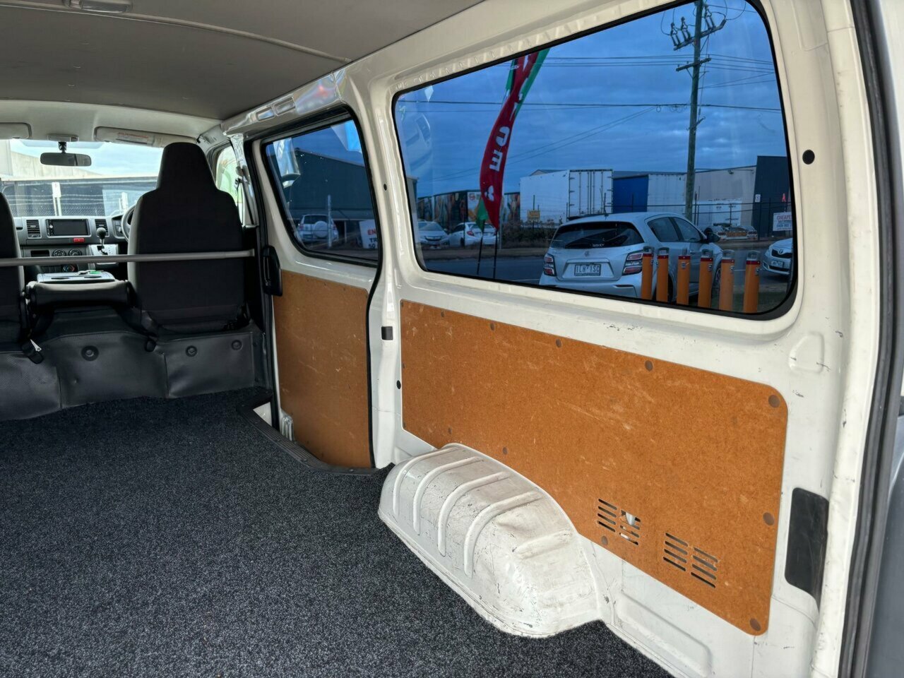 2018 TOYOTA HIACE LWB 4WD AUTOMATIC 5D VAN