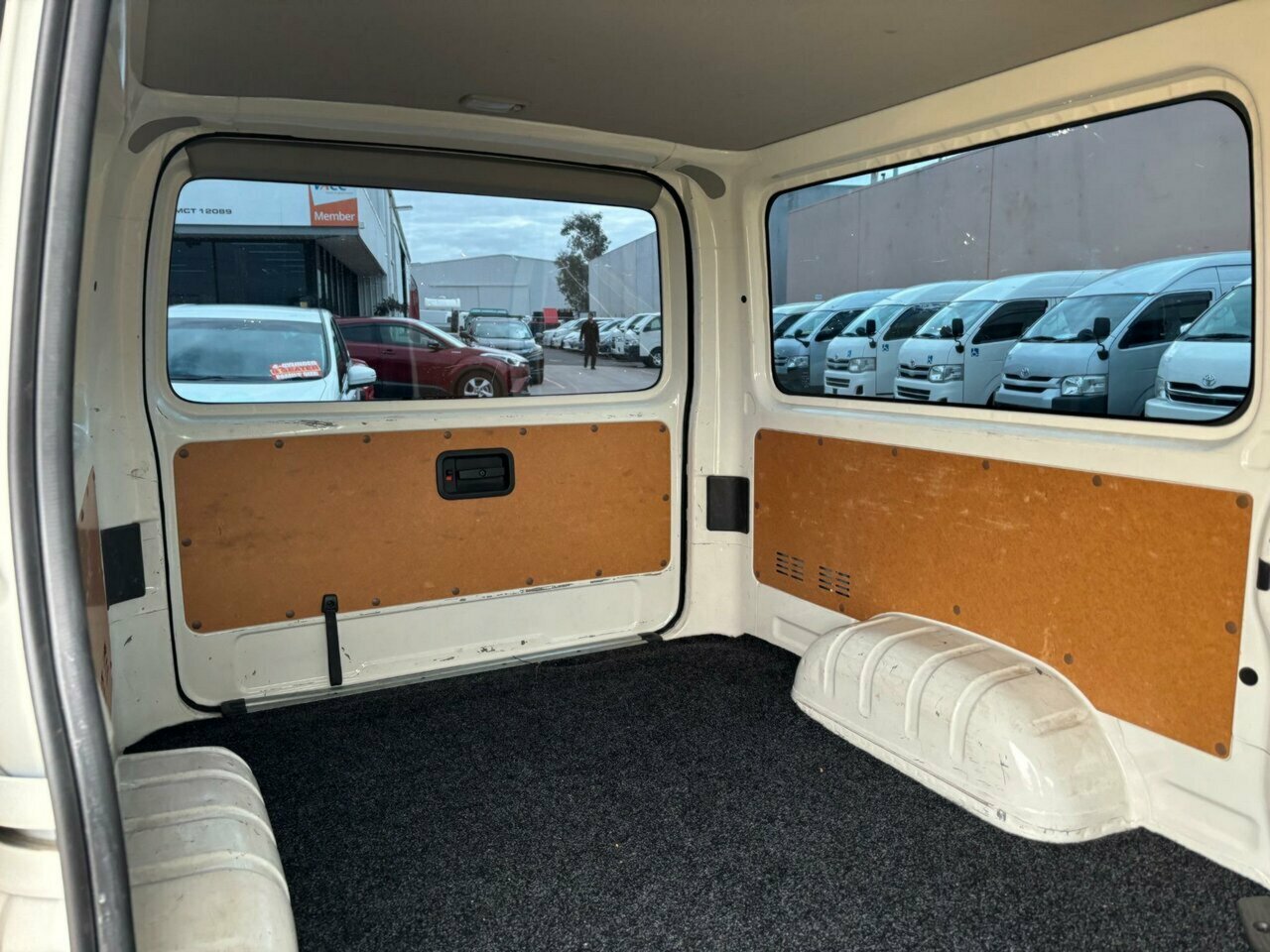 2018 TOYOTA HIACE LWB 4WD AUTOMATIC 5D VAN