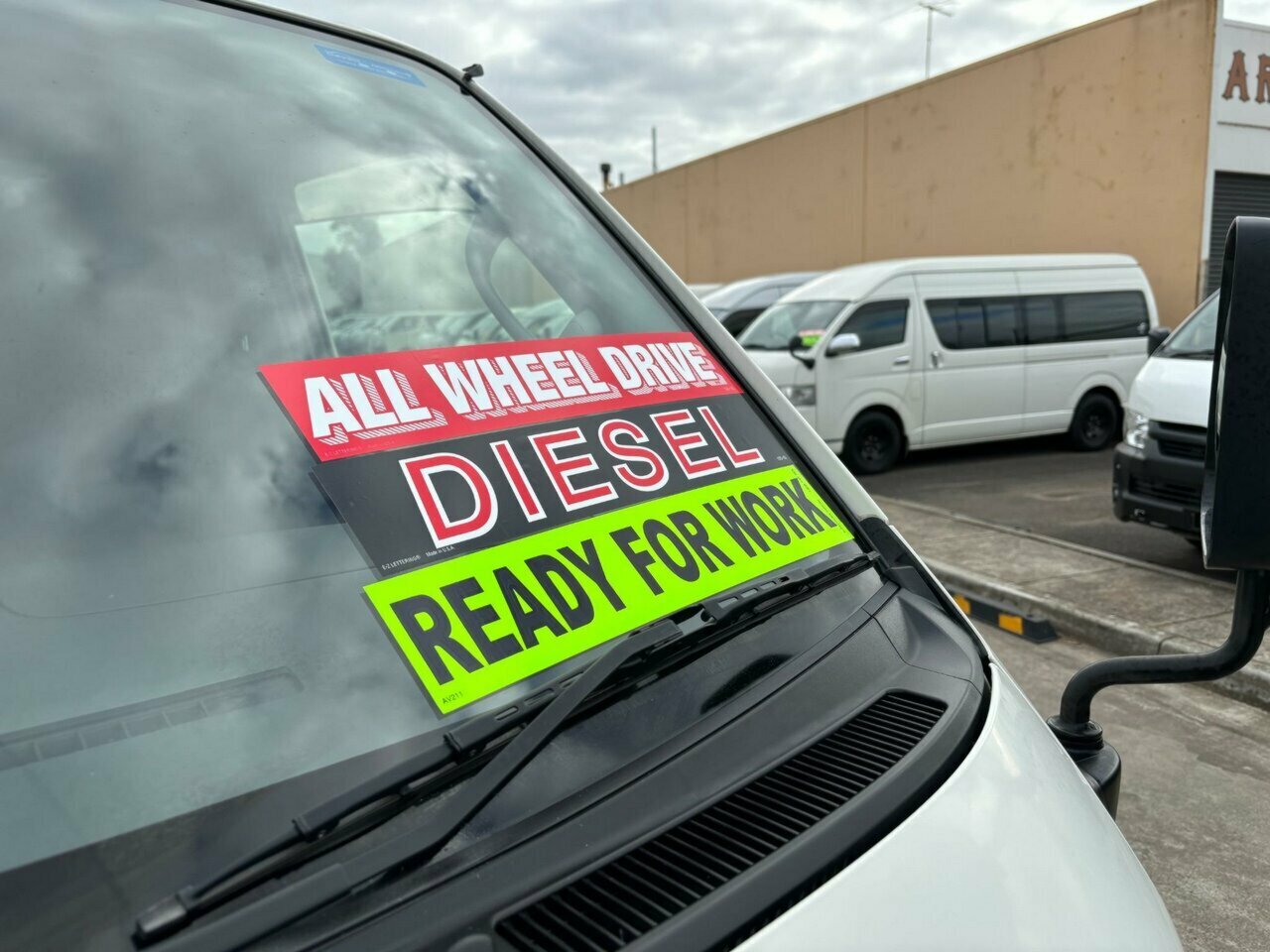 2018 TOYOTA HIACE LWB 4WD AUTOMATIC 5D VAN