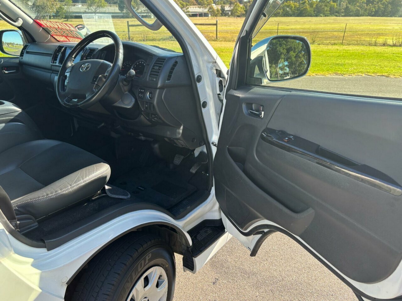 2018 TOYOTA HIACE SUPER GL DARK PRIME 4WD AUTOMATIC 5D VAN