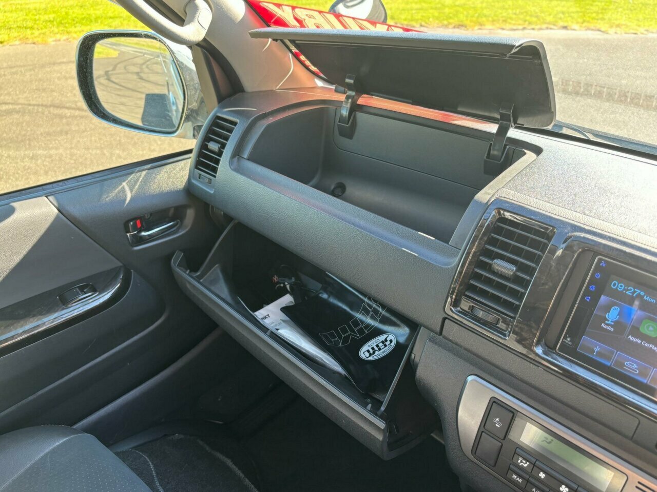 2018 TOYOTA HIACE SUPER GL DARK PRIME 4WD AUTOMATIC 5D VAN