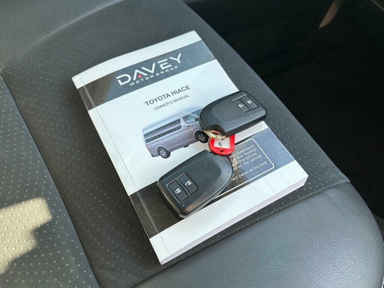 2018 TOYOTA HIACE SUPER GL DARK PRIME 4WD AUTOMATIC 5D VAN