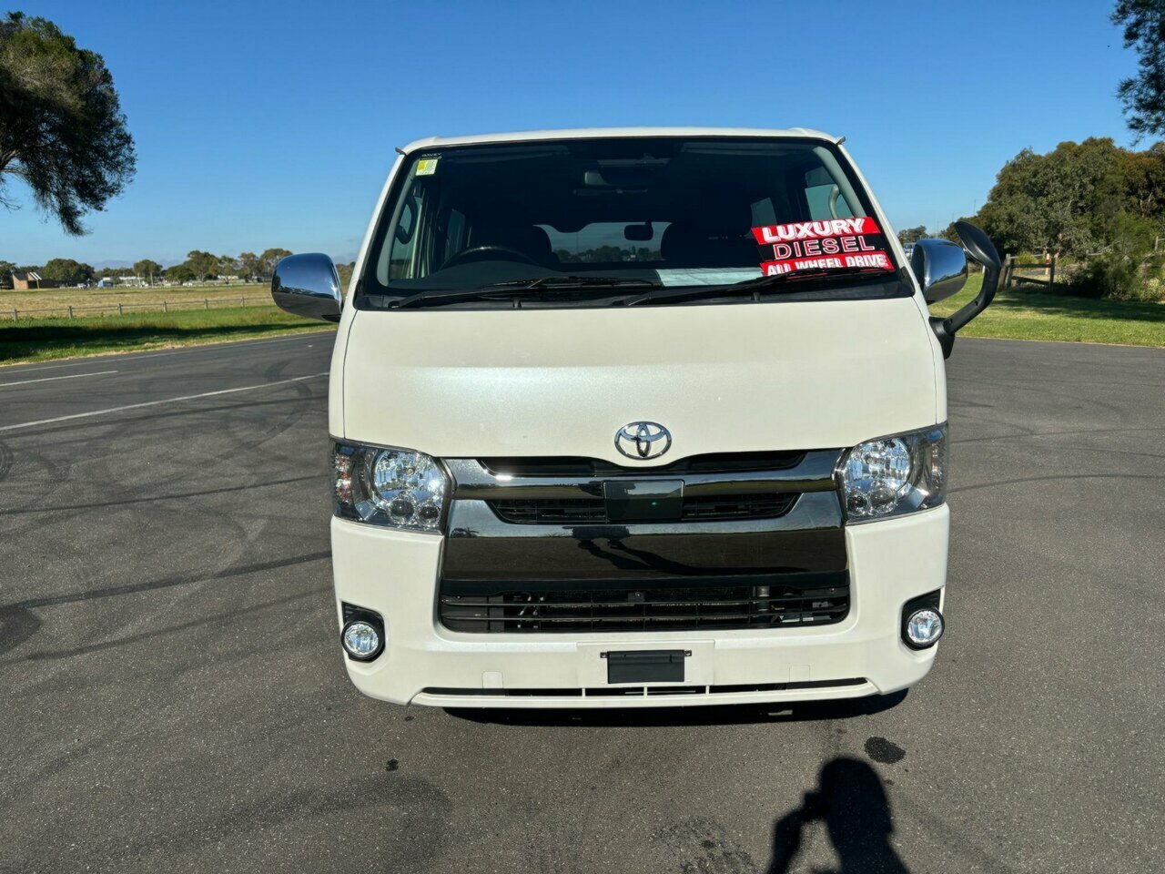 2018 TOYOTA HIACE SUPER GL DARK PRIME 4WD AUTOMATIC 5D VAN