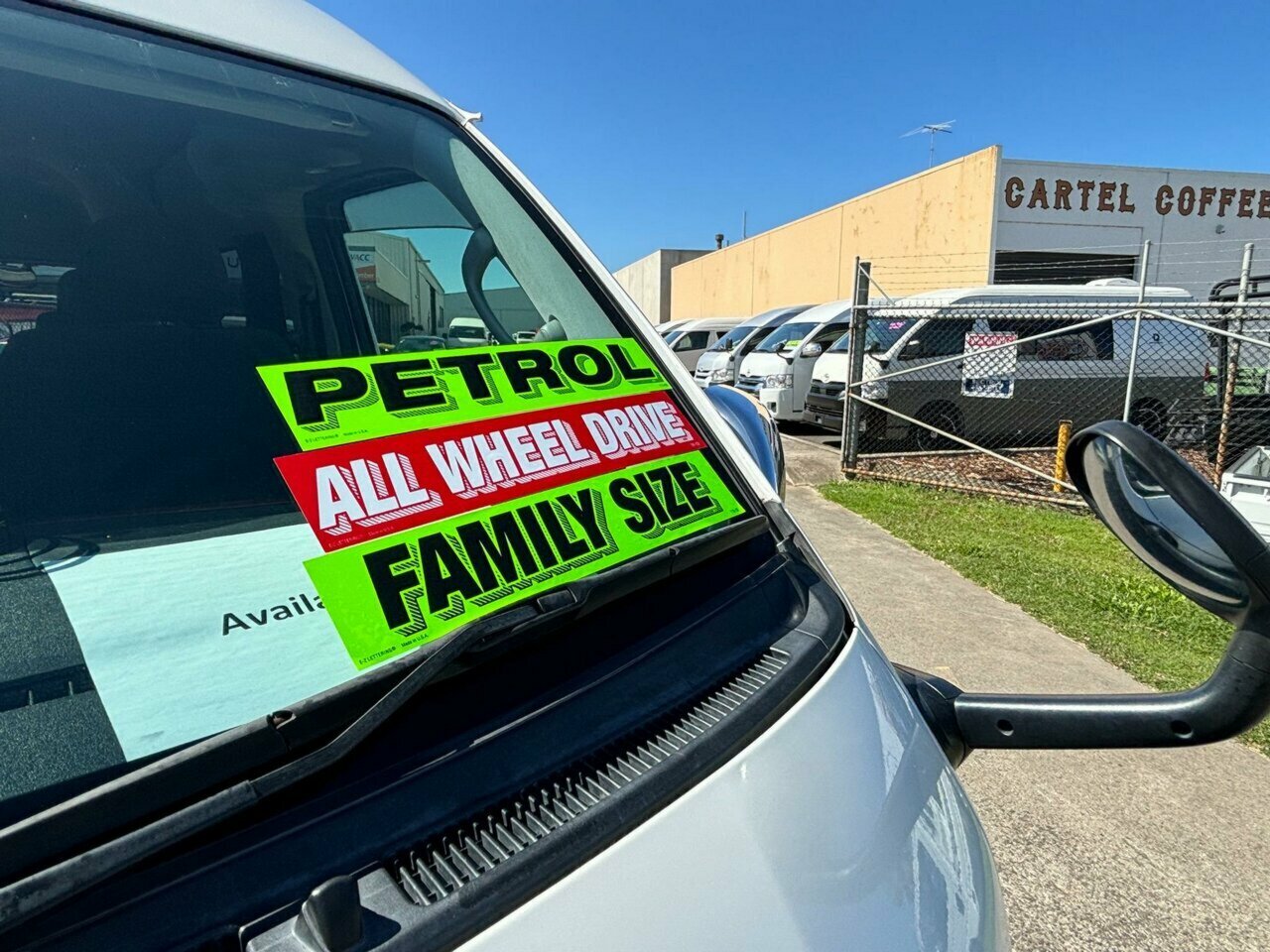 2012 TOYOTA HIACE GRAND CABIN 4WD AUTOMATIC 4D COACH