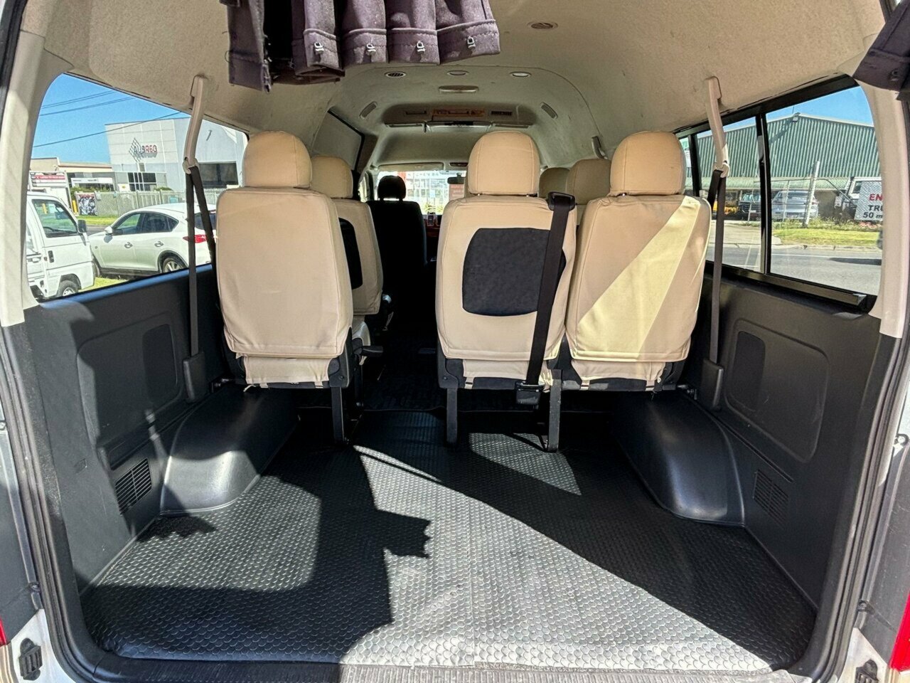 2012 TOYOTA HIACE GRAND CABIN 4WD AUTOMATIC 4D COACH