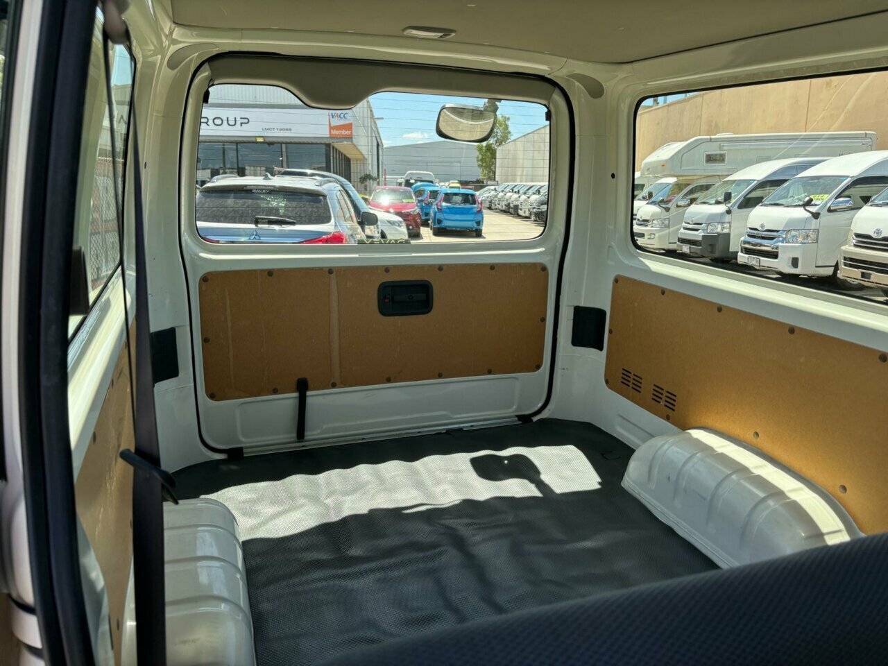 2018 TOYOTA HIACE LWB 4WD AUTOMATIC 5D VAN