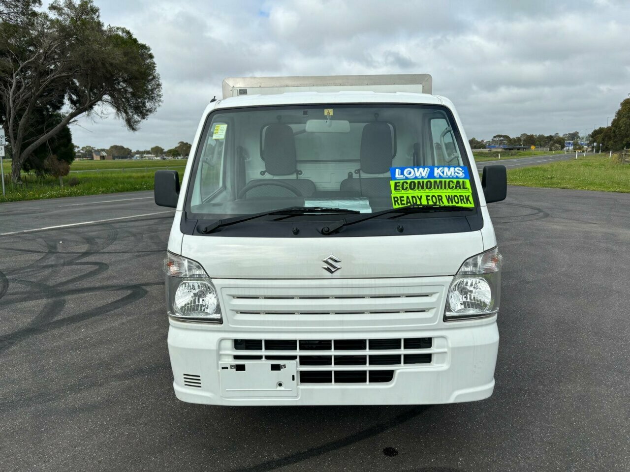 2019 SUZUKI CARRY AUTOMATIC 2D MINI FRIDGE TRUCK