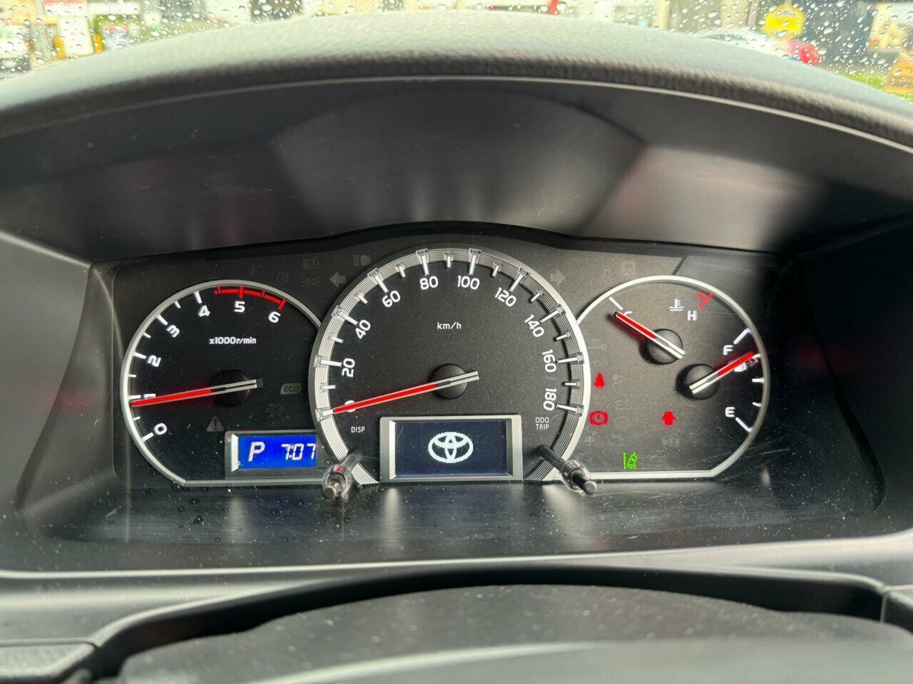 2018 TOYOTA HIACE LWB AUTOMATIC 4D VAN