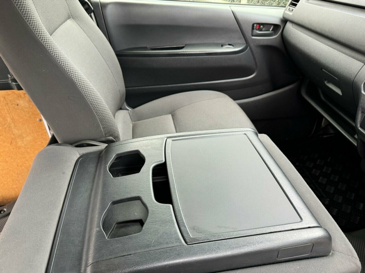 2018 TOYOTA HIACE LWB AUTOMATIC 4D VAN