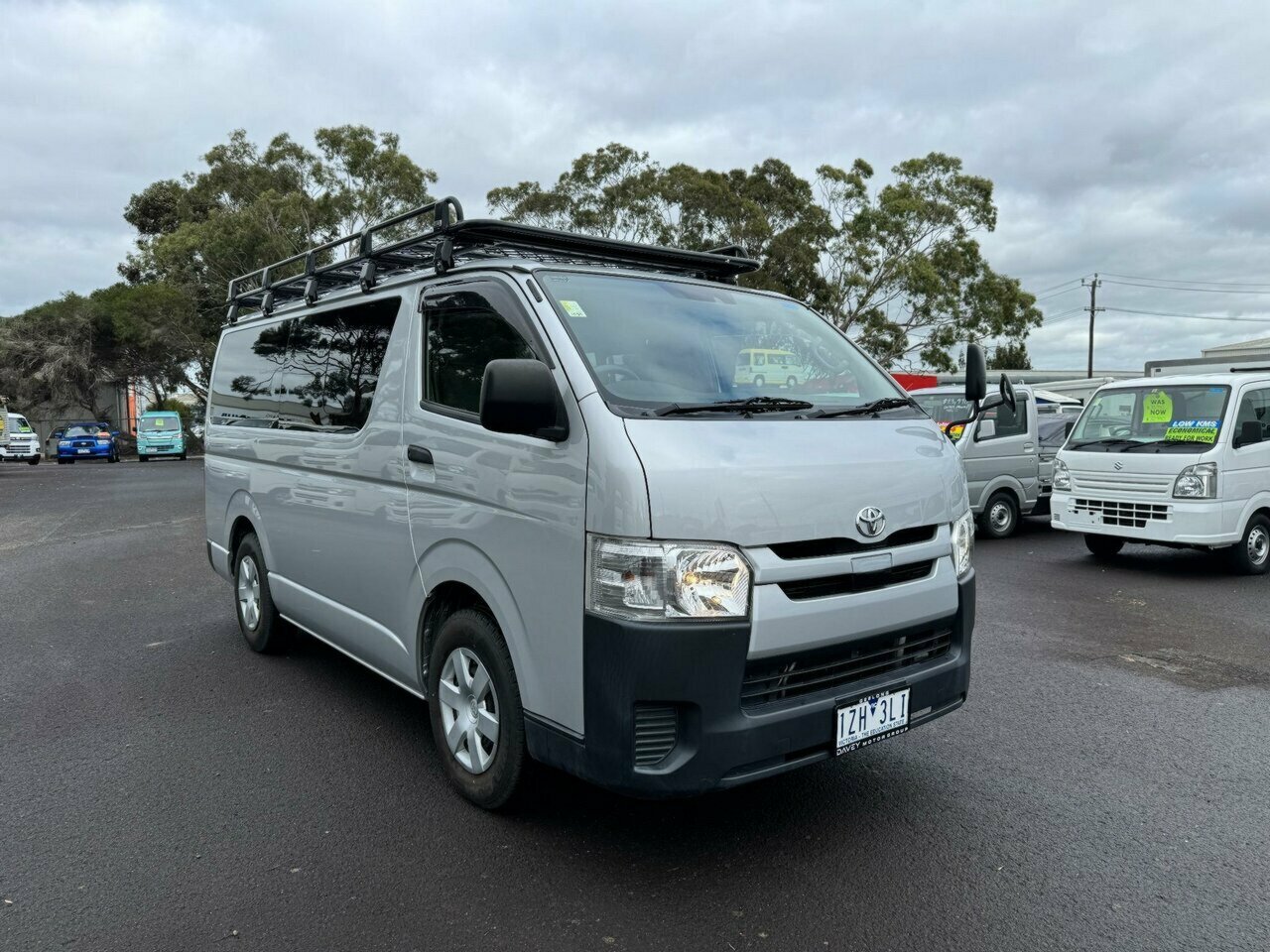 2018 TOYOTA HIACE LWB AUTOMATIC 4D VAN