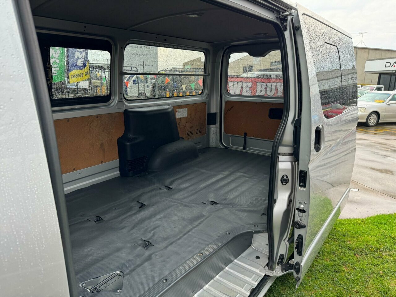 2018 TOYOTA HIACE LWB AUTOMATIC 4D VAN
