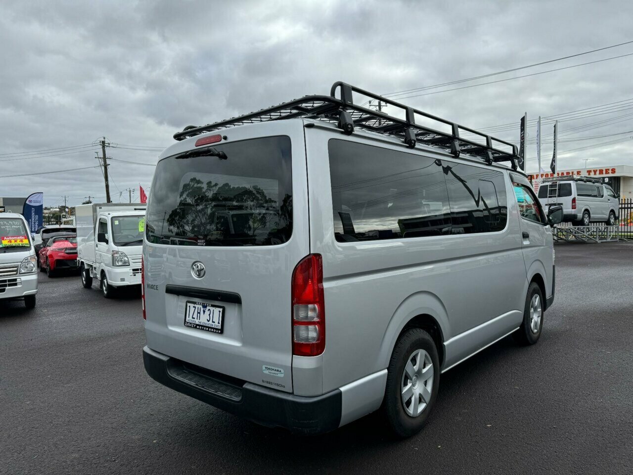 2018 TOYOTA HIACE LWB AUTOMATIC 4D VAN