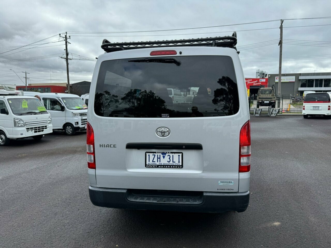 2018 TOYOTA HIACE LWB AUTOMATIC 4D VAN