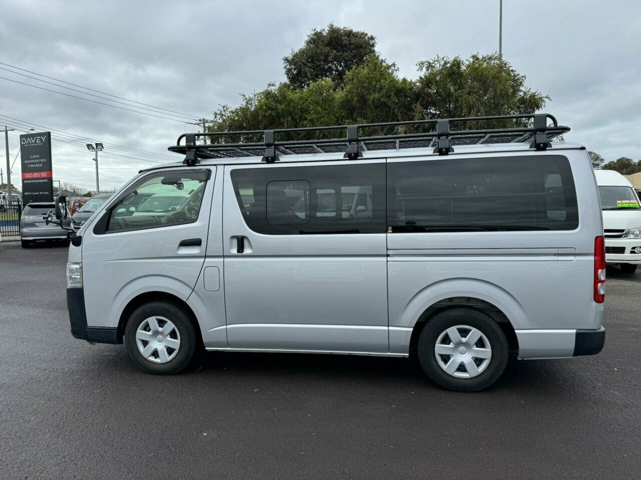 2018 TOYOTA HIACE LWB AUTOMATIC 4D VAN