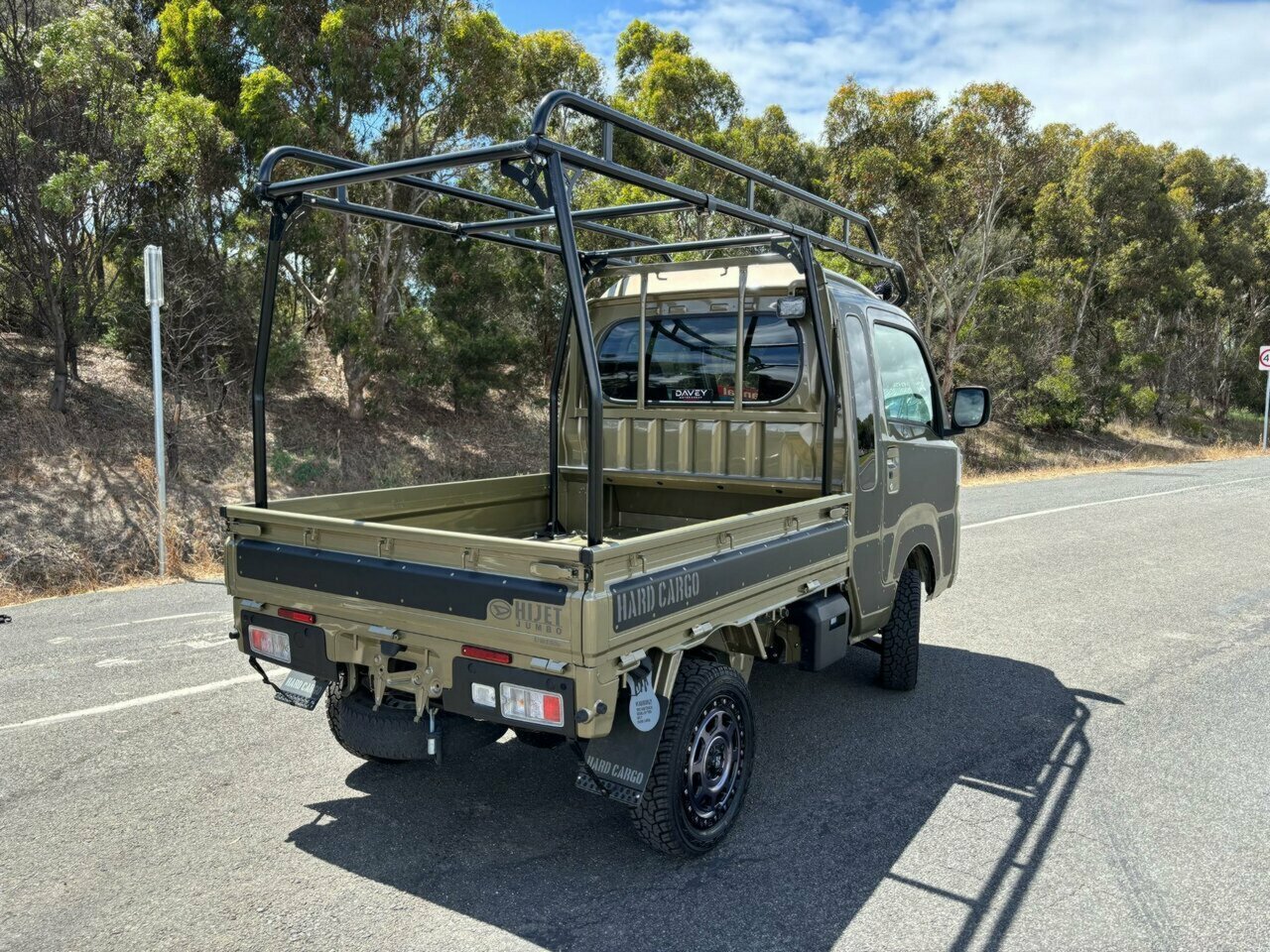 2022 DAIHATSU HIJET JUMBO EXTRA 4WD 5 SPEED MANUAL 2D MINI TRUCK