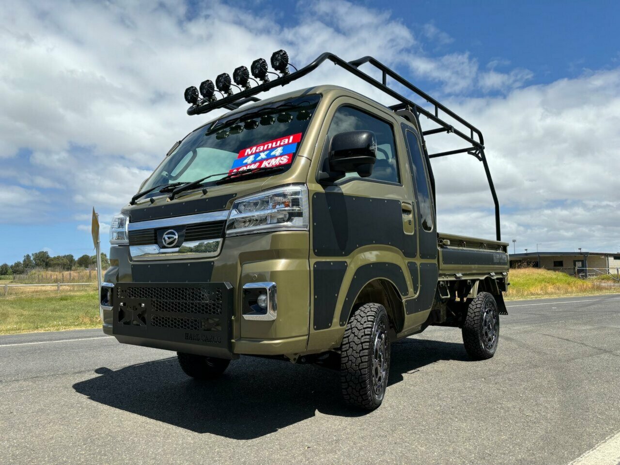 2022 DAIHATSU HIJET JUMBO EXTRA 4WD 5 SPEED MANUAL 2D MINI TRUCK
