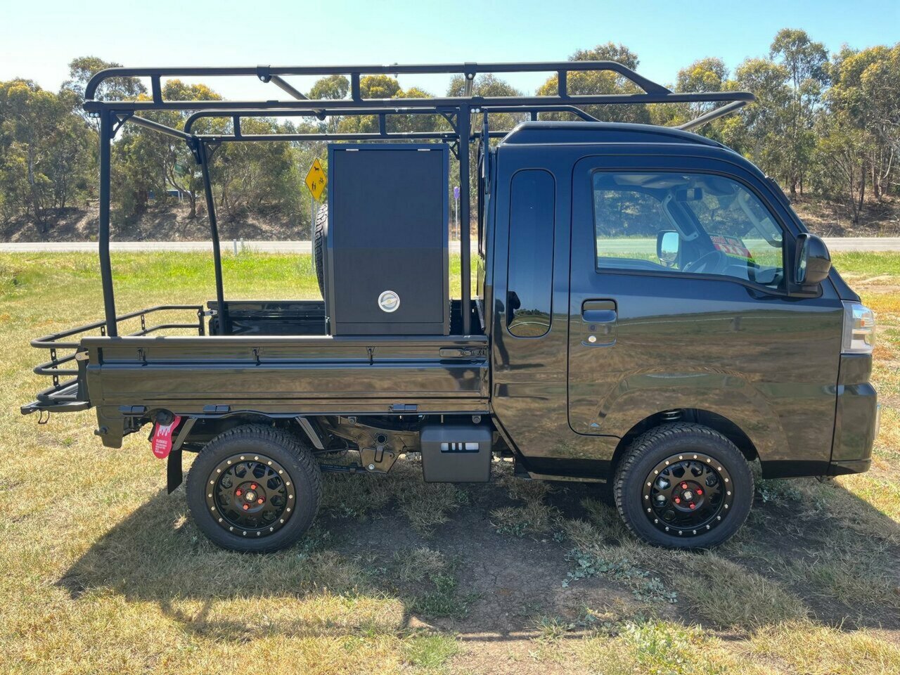 2022 DAIHATSU HIJET JUMBO EXTRA 4WD AUTOMATIC 2D MINI TRUCK