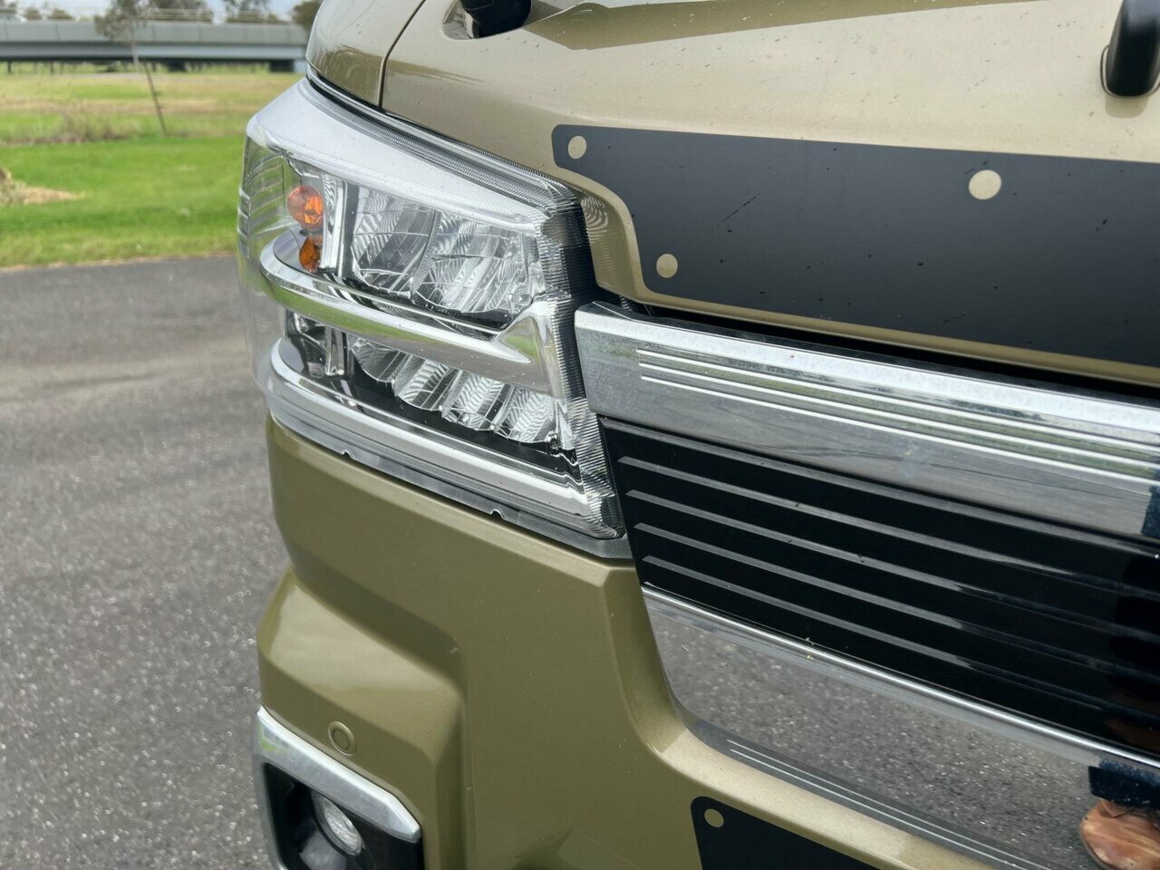 2022 DAIHATSU HIJET JUMBO 4WD MANUAL 2D MINI TRUCK