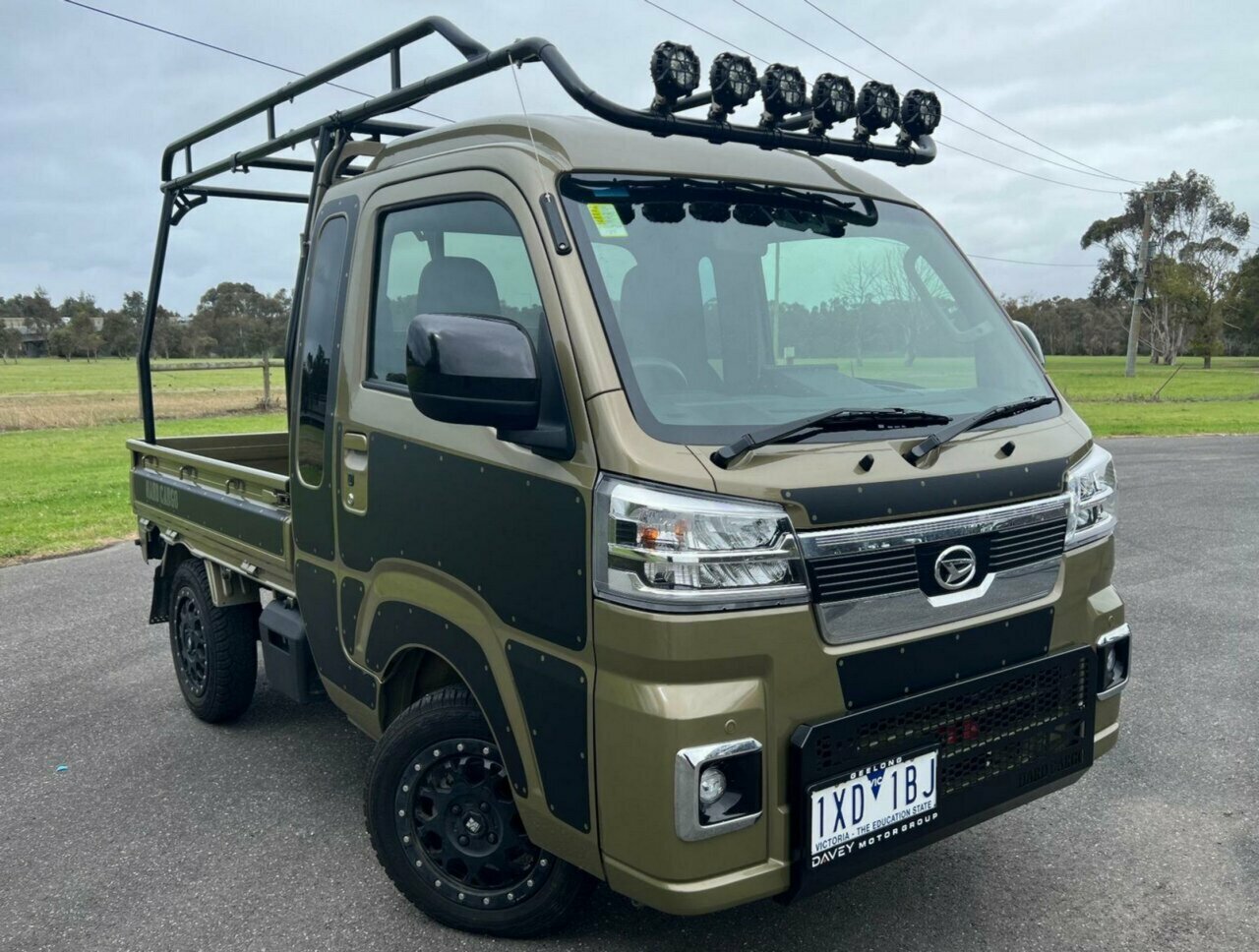 2022 DAIHATSU HIJET JUMBO 4WD MANUAL 2D MINI TRUCK
