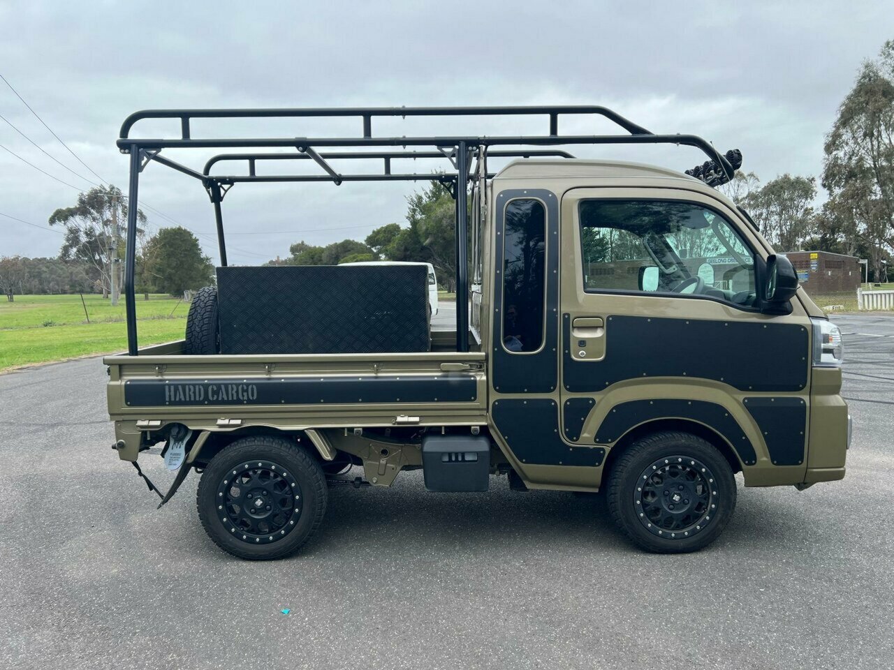 2022 DAIHATSU HIJET JUMBO 4WD MANUAL 2D MINI TRUCK