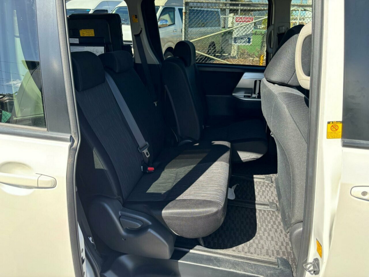 2013 TOYOTA NOAH WHEELCHAIR AUTOMATIC 5D COACH