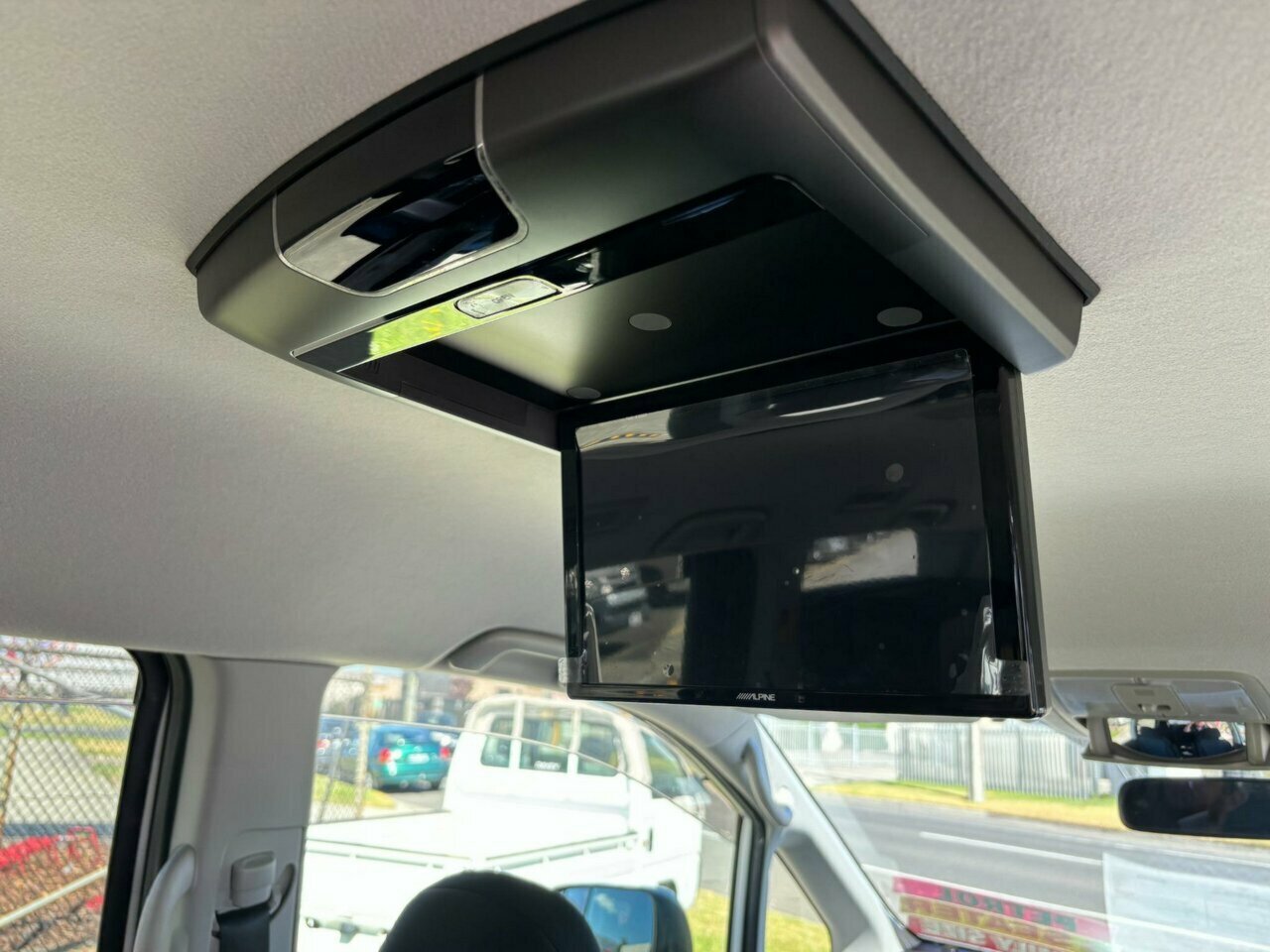 2013 TOYOTA NOAH WHEELCHAIR AUTOMATIC 5D COACH