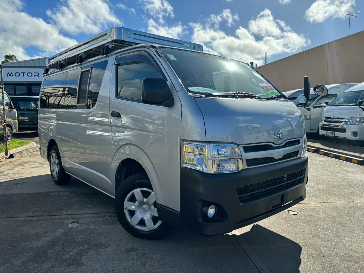 2013 TOYOTA HIACE 4WD AUTOMATIC 4D VAN
