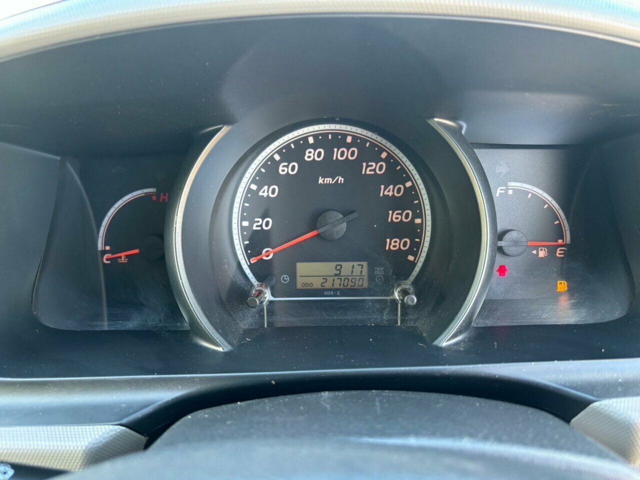 2013 TOYOTA HIACE 4WD AUTOMATIC 4D VAN