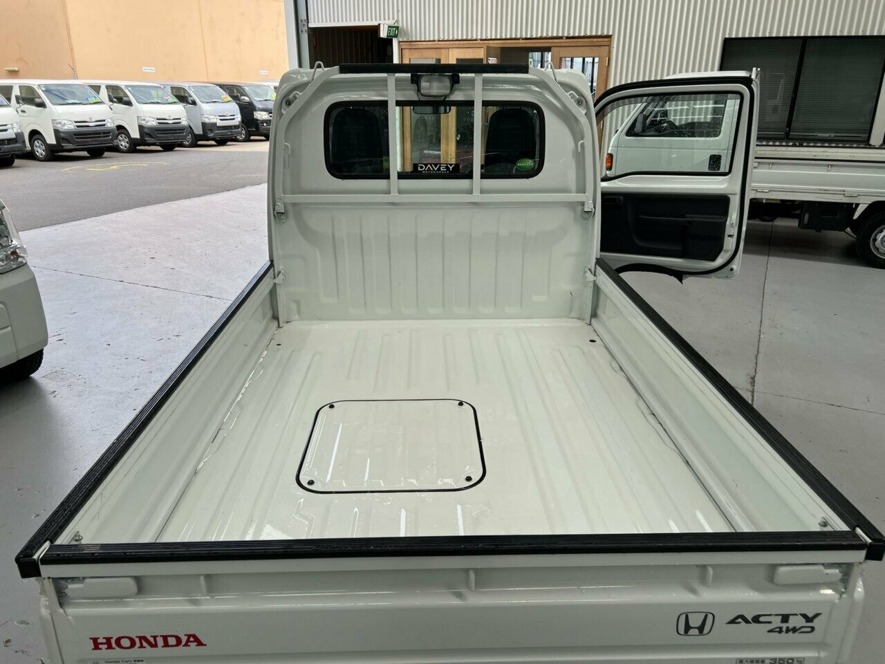 2018 HONDA ACTY ATTACK 4WD 5 SPEED MANUAL 2D MINI TRUCK