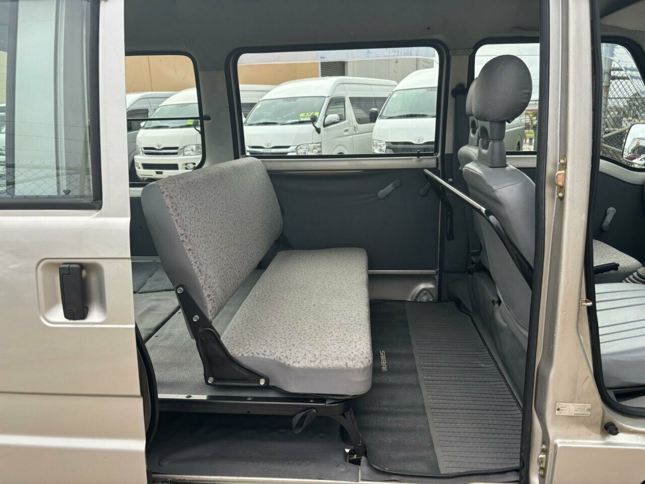 1996 SUBARU SAMBAR CLASSIC 5 SPEED MANUAL 5D VAN