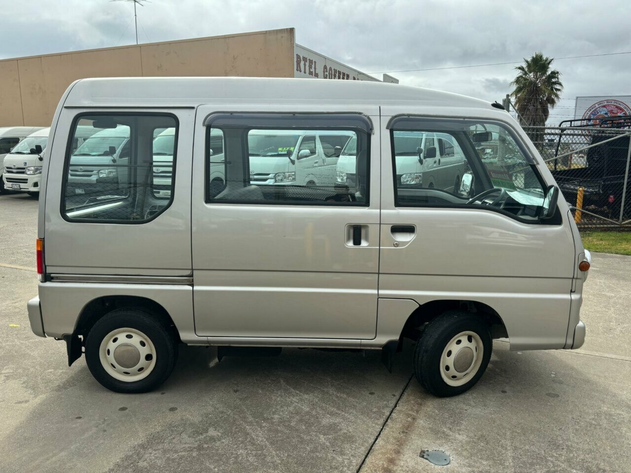 1996 SUBARU SAMBAR CLASSIC 5 SPEED MANUAL 5D VAN