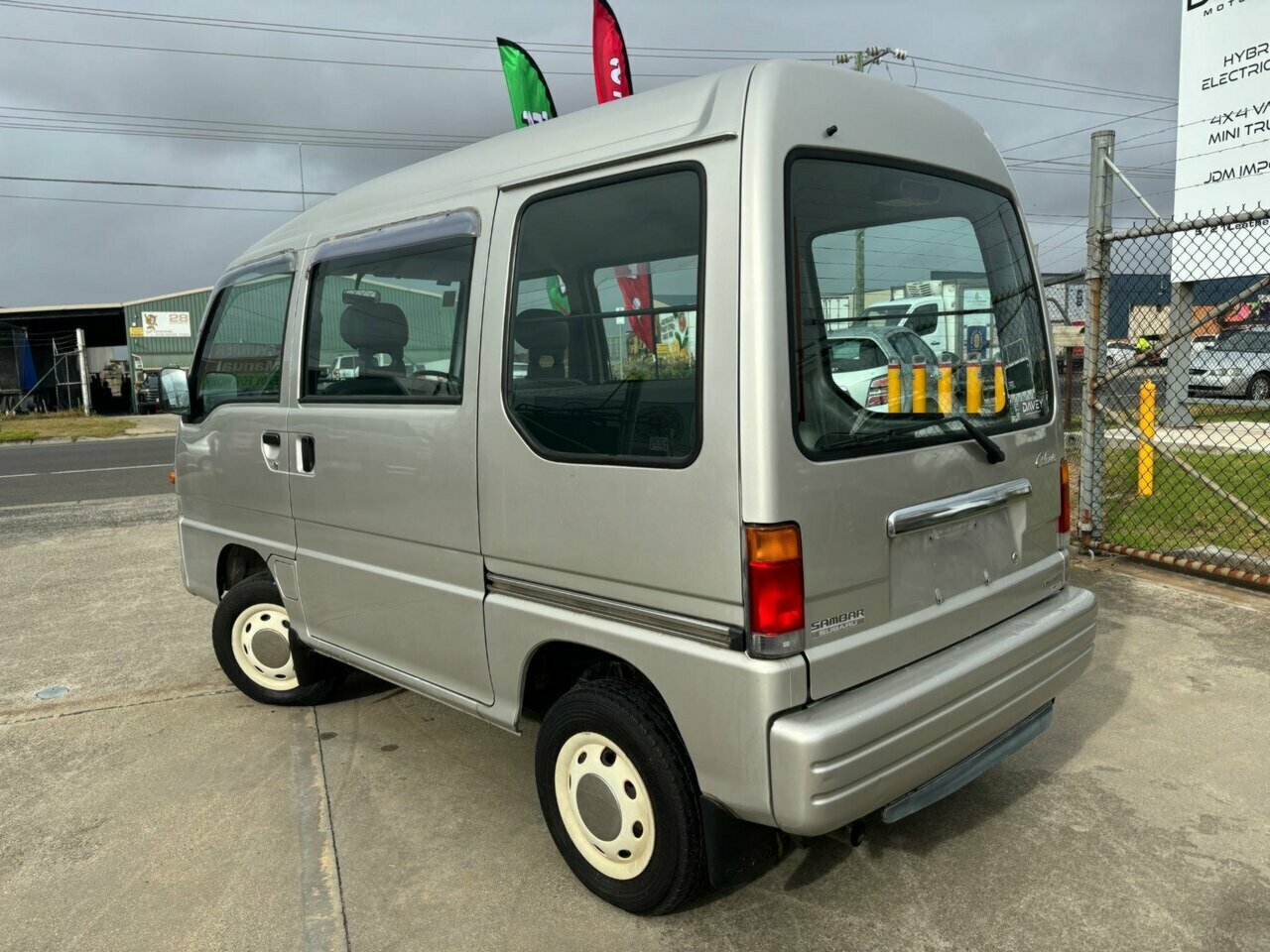 1996 SUBARU SAMBAR CLASSIC 5 SPEED MANUAL 5D VAN
