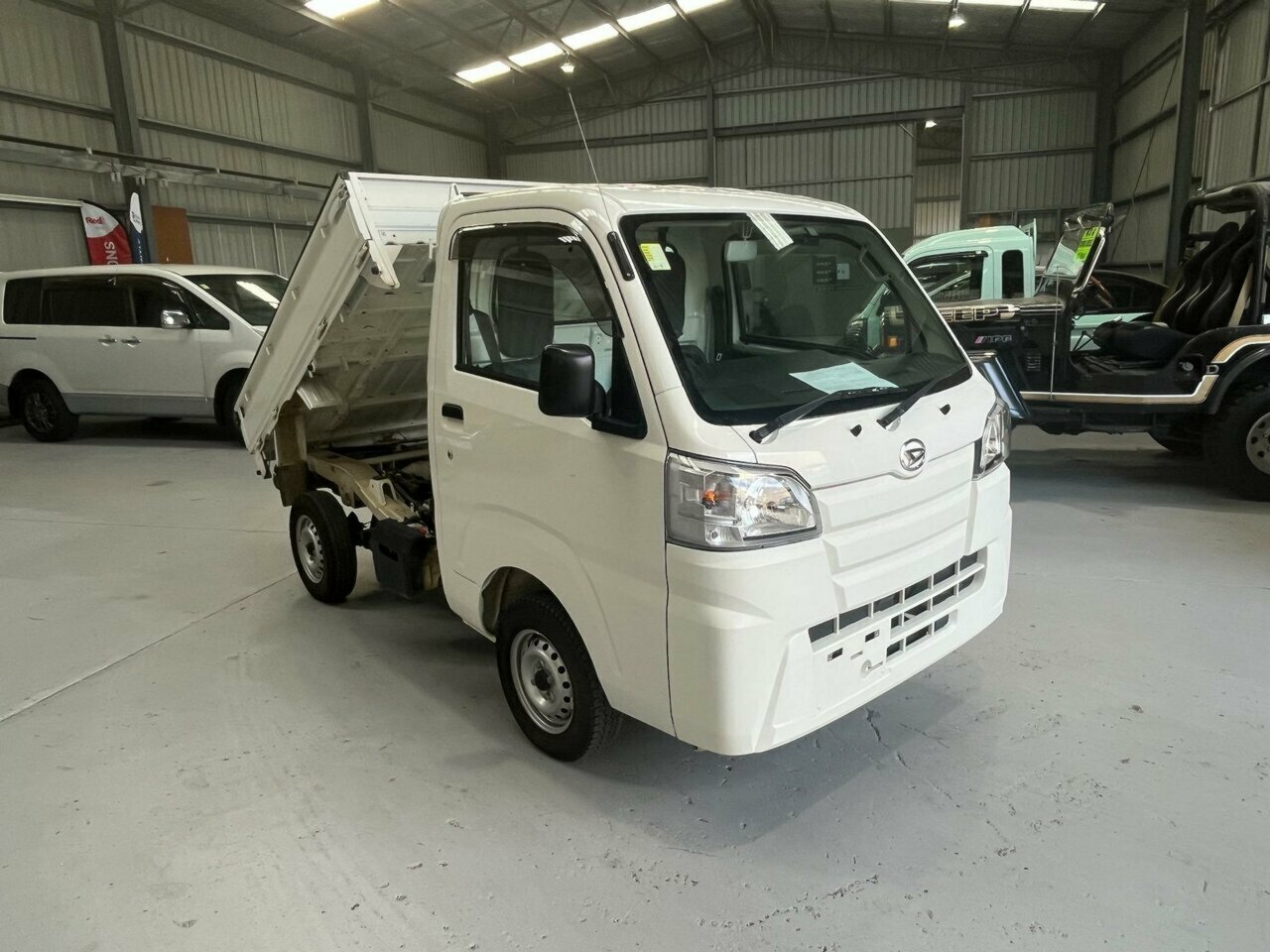 2020 DAIHATSU HIJET DUMP 4WD 5 SPEED MANUAL MINI TRUCK