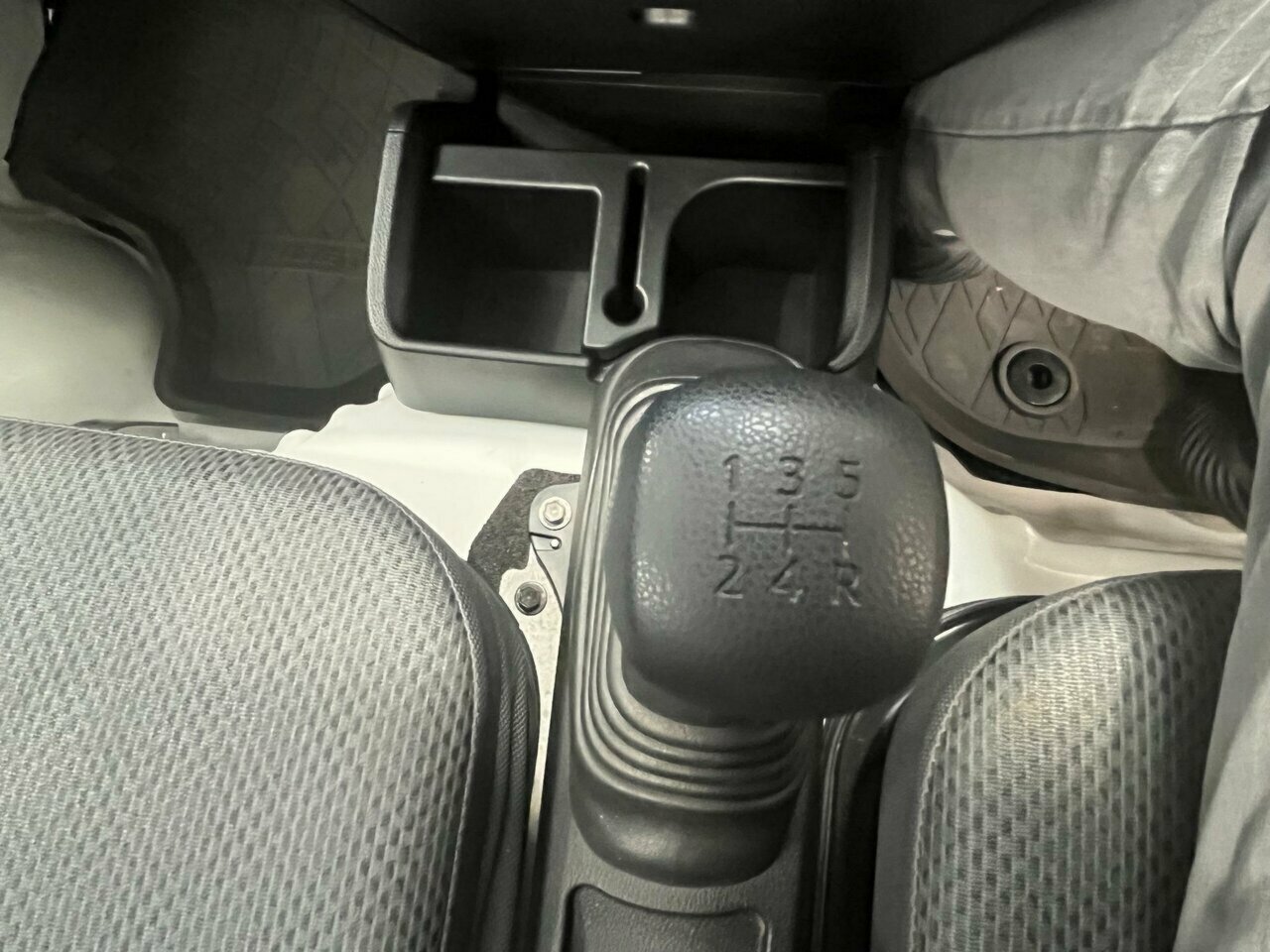 2020 DAIHATSU HIJET DUMP 4WD 5 SPEED MANUAL MINI TRUCK