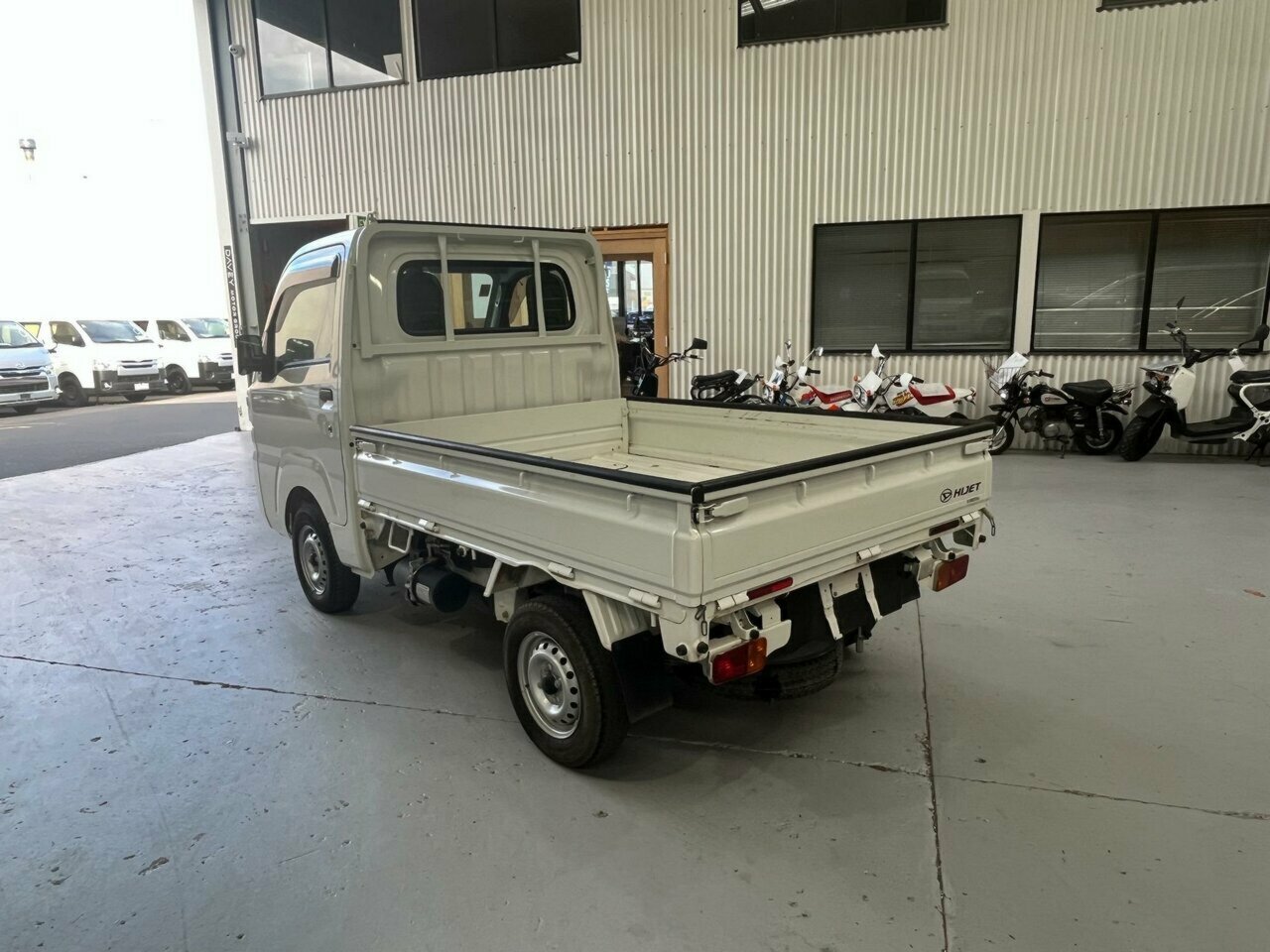 2020 DAIHATSU HIJET DUMP 4WD 5 SPEED MANUAL MINI TRUCK
